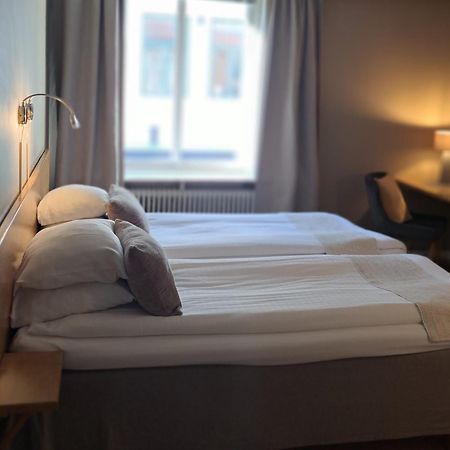 Hotell Radhuset Лидчёпинг Экстерьер фото